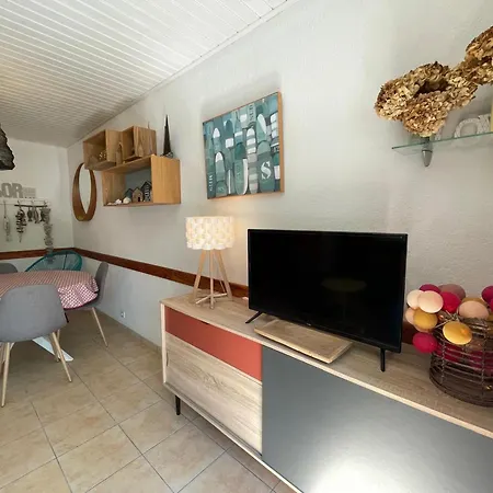 Casa de Férias Maison Coloree, Proche Foret, Pistes Cyclables, 3 Km Du Centre, A 65 Km De Nantes, Parking Prive - Fr-1-323-518 Saint-Jean-de-Monts