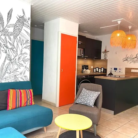 Maison Coloree, Proche Foret, Pistes Cyclables, 3 Km Du Centre, A 65 Km De Nantes, Parking Prive - Fr-1-323-518 *